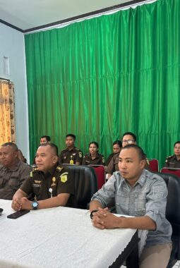 Plt. Kajari SBB Beserta Jajaran Siap Wujudkan Sinergi dan Kolaborasi Reformasi Birokrasi Kejaksaan RI