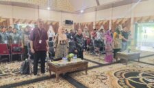 filter: 0; fileterIntensity: 0.0; filterMask: 0; module: j;
hw-remosaic: 0;
touch: (-1.0, -1.0);
modeInfo: ;
sceneMode: Hdr;
cct_value: 0;
AI_Scene: (-1, -1);
aec_lux: 296.72748;
hist255: 0.0;
hist252~255: 0.0;
hist0~15: 0.0;